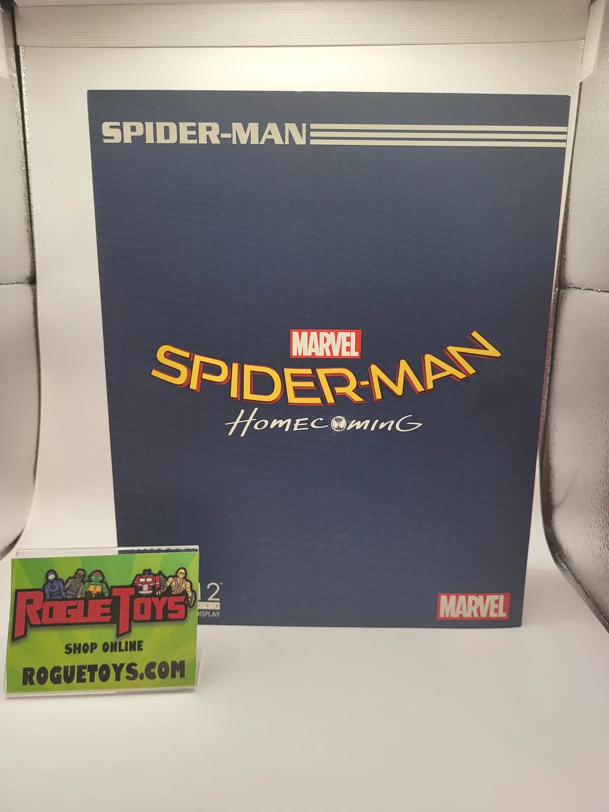 Mezco 1:12- Spider-Man 1