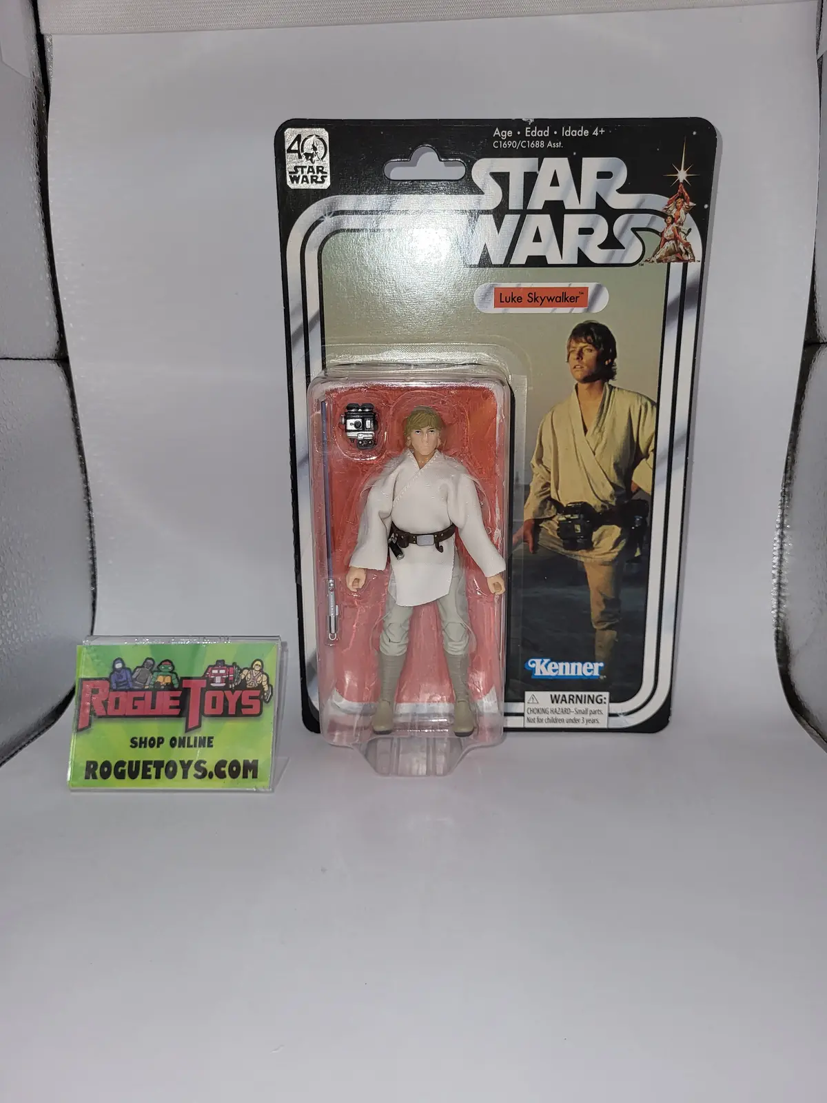 Hasbro Star Wars Vintage Collection- Luke Skywalker 1