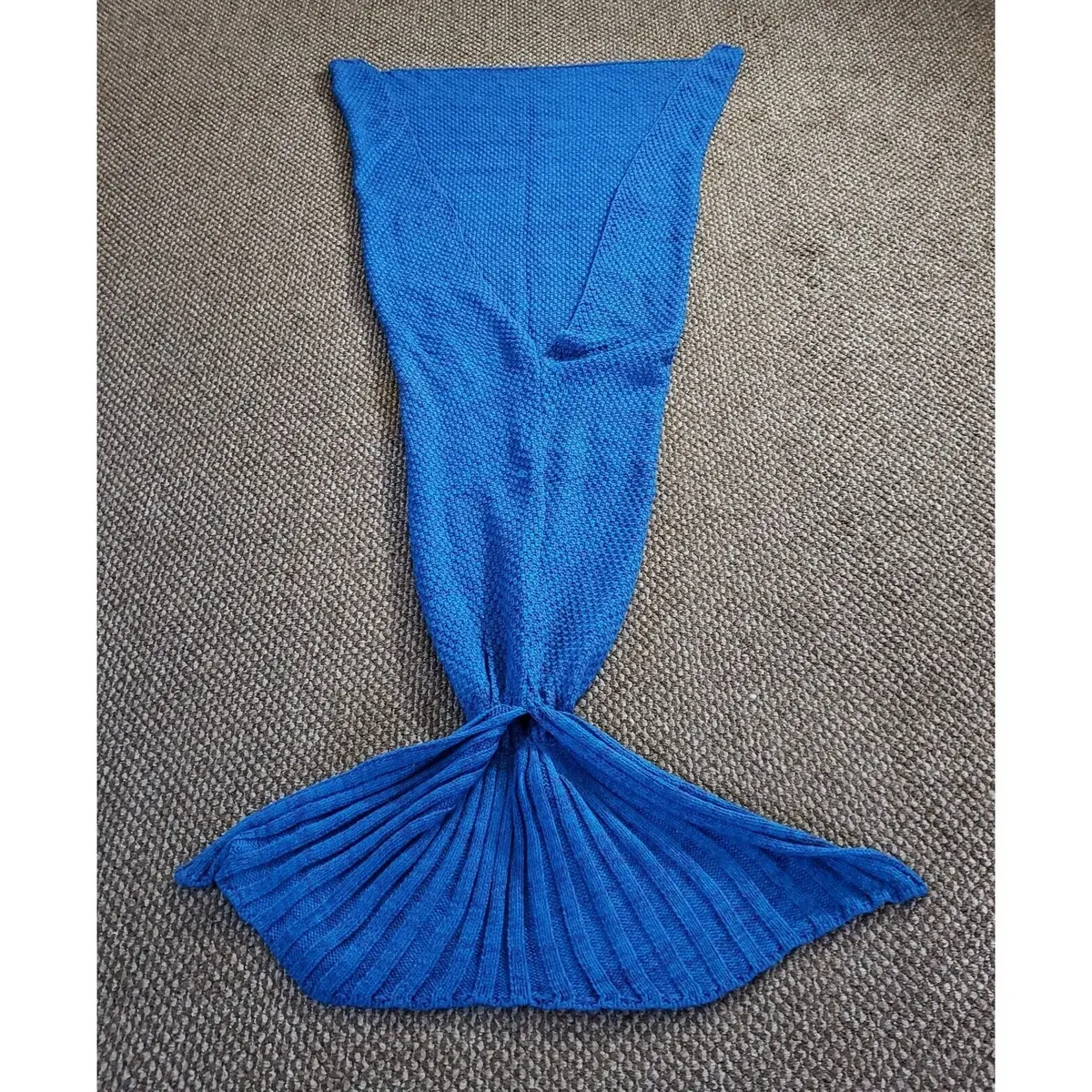 Handmade Crochet Knit Afghan Mermaids Tail Snuggle Blanket 56" Scales Fin Cobalt 1