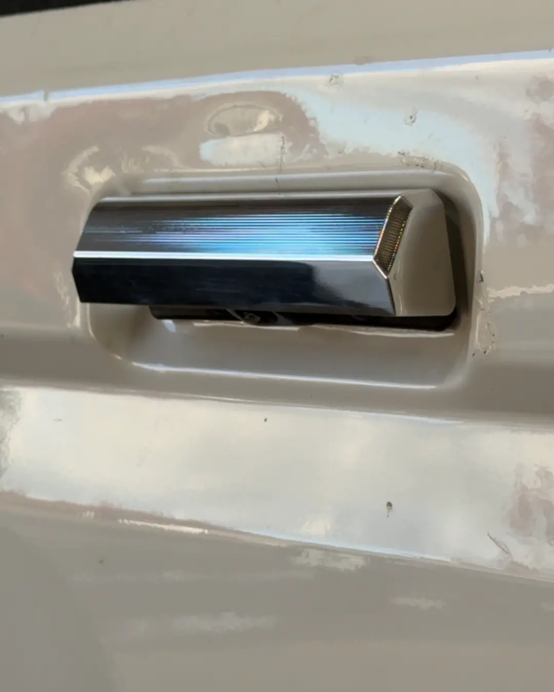 Billet Aluminum Tailgate Handle W/ Optional Backup Camera – 1987–1997 Ford F-Series 1