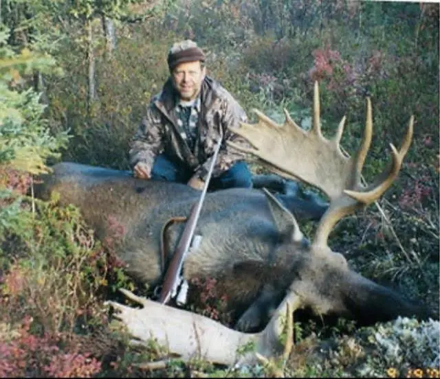 Dunedin River Outfitters - 10 Day Northern Bc Moose Hunt 1
