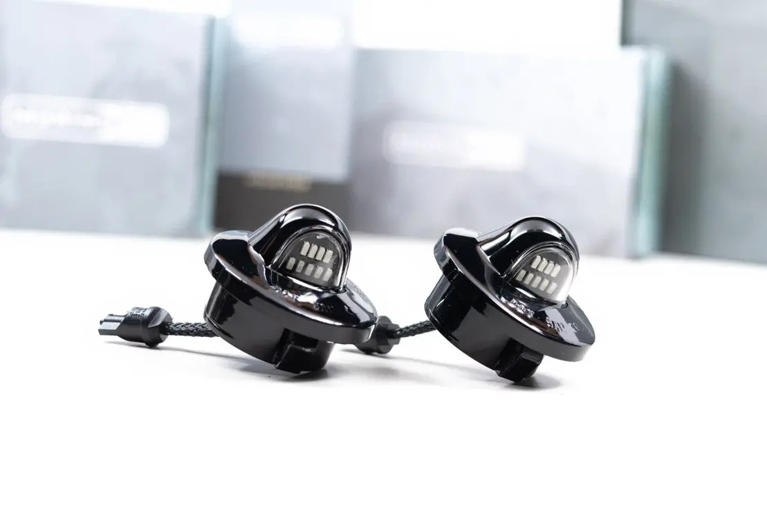 Ford Trucks (90-16) Xb Led License Plate Lights 1