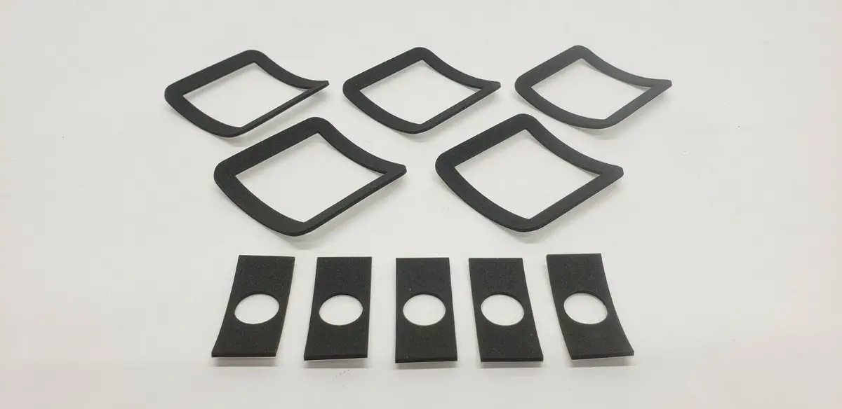 Complete Performance Lund Visor Lens & Bulb Gasket Seal Set 1